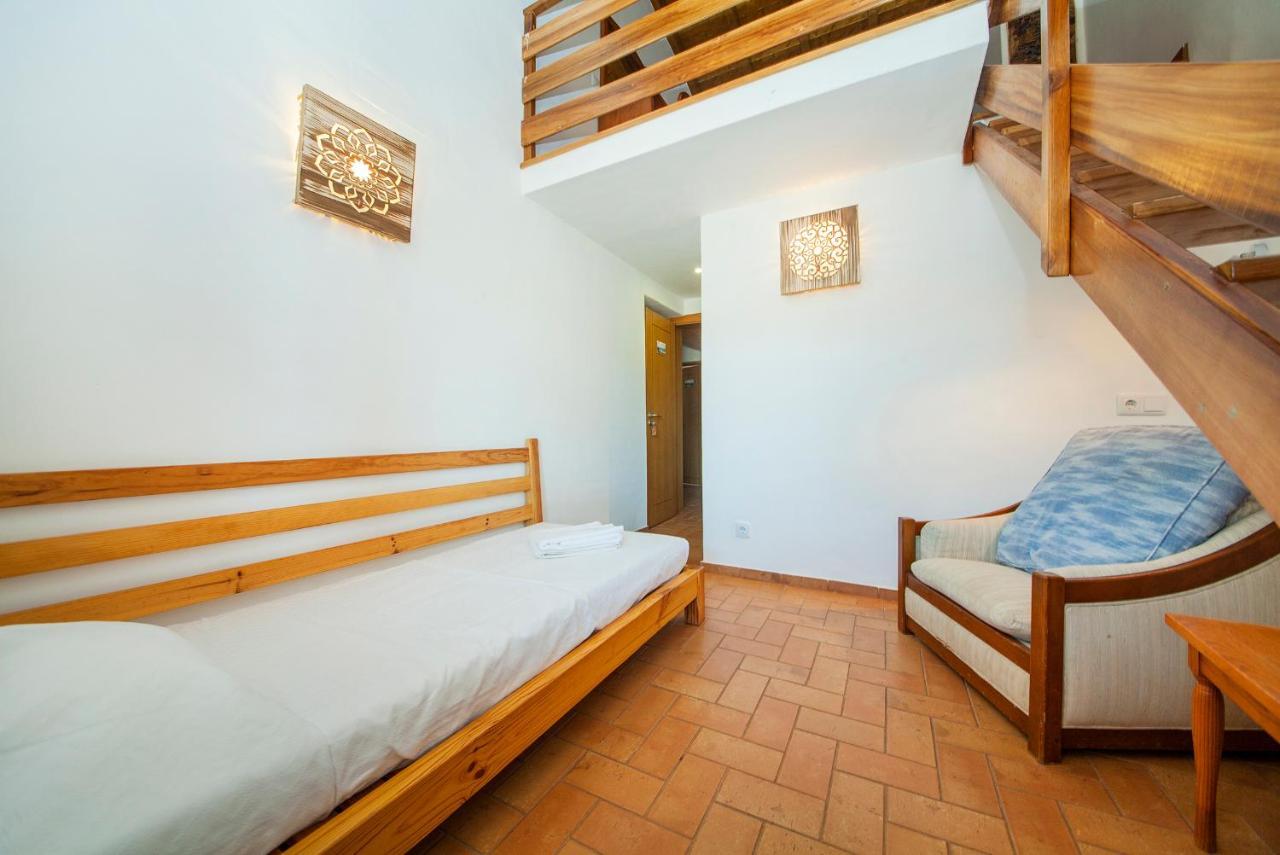 H - Montes De Praias Guesthouse Aljezur Ngoại thất bức ảnh
