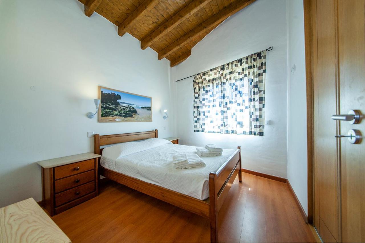 H - Montes De Praias Guesthouse Aljezur Ngoại thất bức ảnh